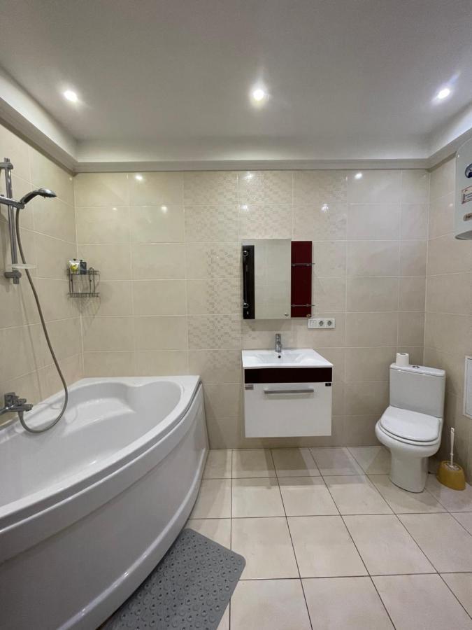 View Apartments, 22 Floor With 2 Rooms Kiev Exterior foto